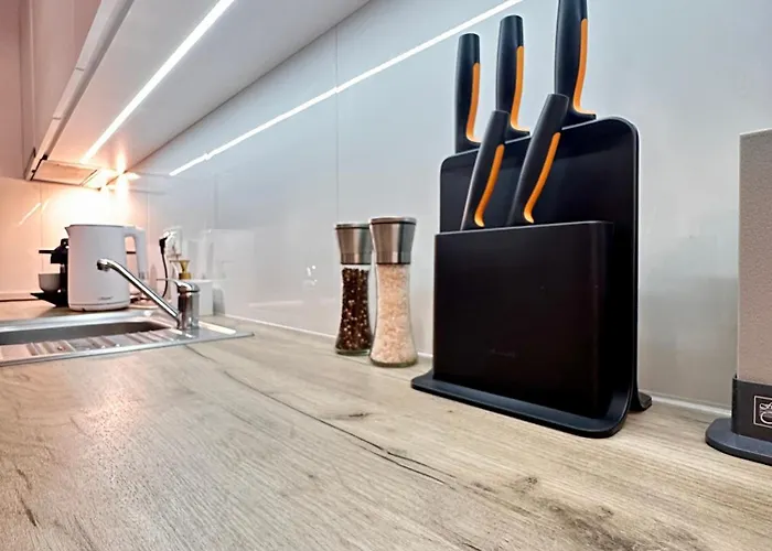 Momoapart - By The Odra River - Free Parking Spot * Βρότσλαβ